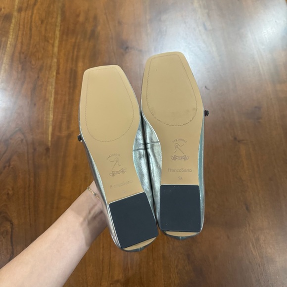 Franco Sarto Tayana Mary Jane Silver Metallic Size 7.5 - Picture 5 of 7